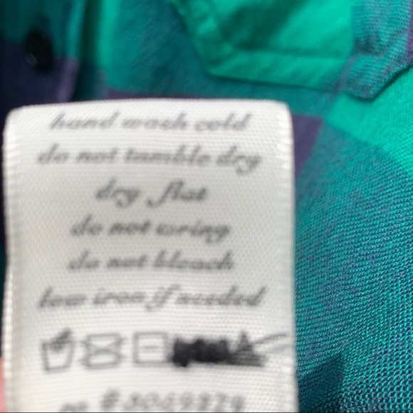 Francesca’s plaid button down
Size: Small - Picture 6 of 6